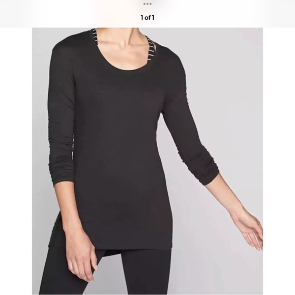 NWT Athleta Black Threadlight relaxed fit shirt.  Size XS - Picture 2 of 9